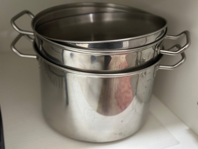 A 300m da praia, varanda gourmet vista incrível!