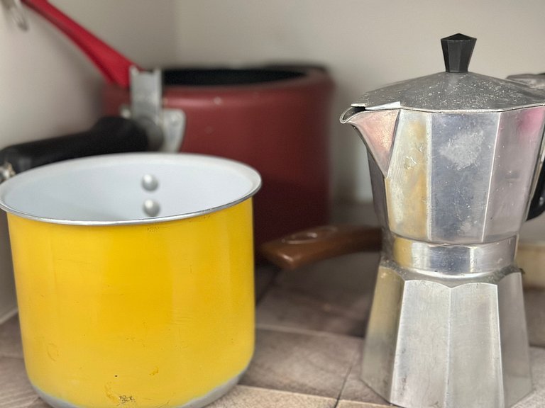 A 300m da praia, varanda gourmet vista incrível!