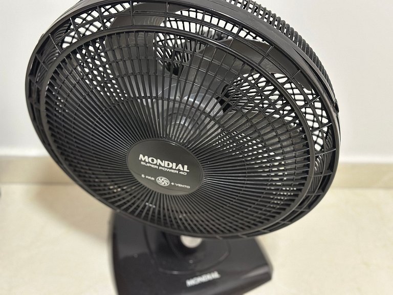 A 300m da praia, varanda gourmet vista incrível!