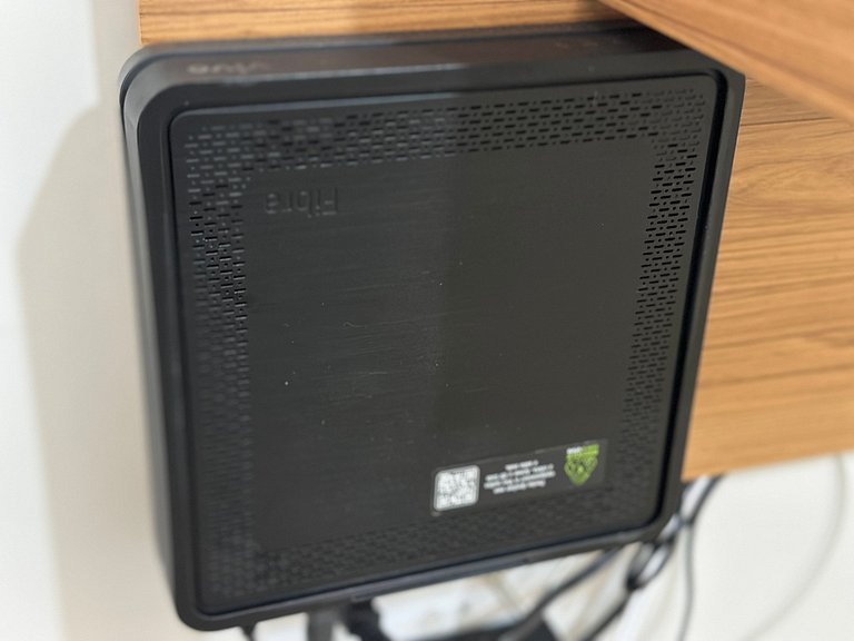 Apto completo, Wi-Fi e 1 vaga - 80m da Praia