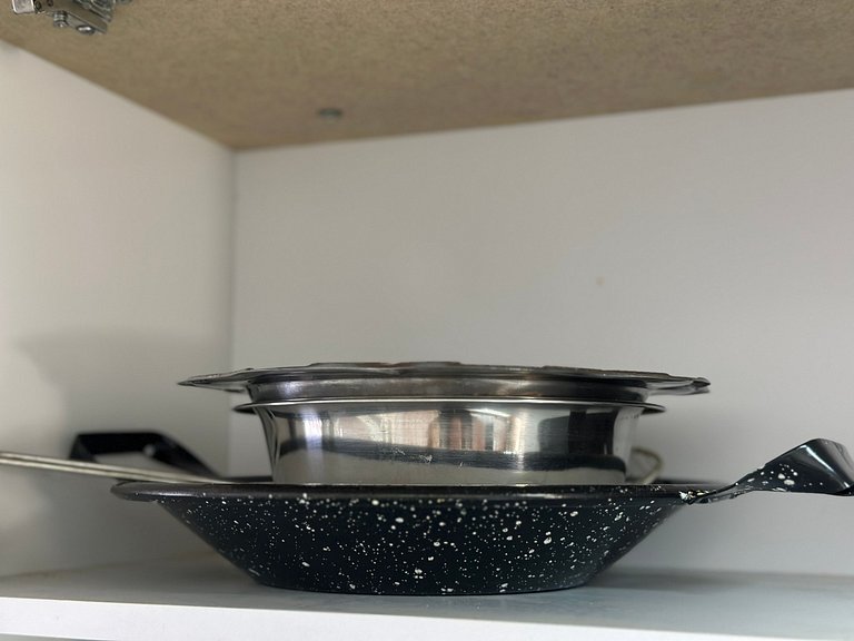 Apto completo, Wi-Fi e 1 vaga - 80m da Praia