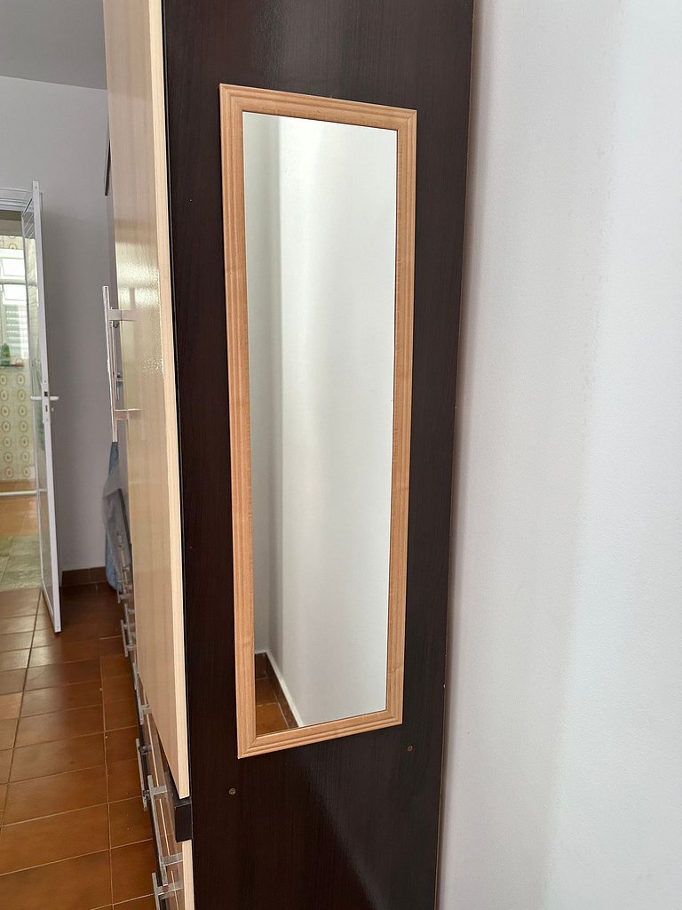 Apto completo, Wi-Fi e 1 vaga - 80m da Praia