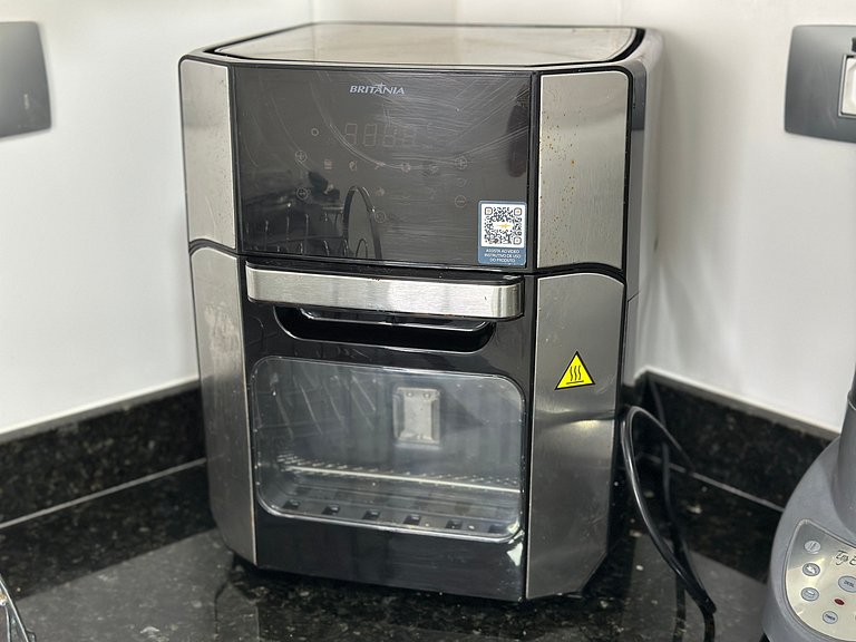 Apartamento com vista mar e Wi-Fi