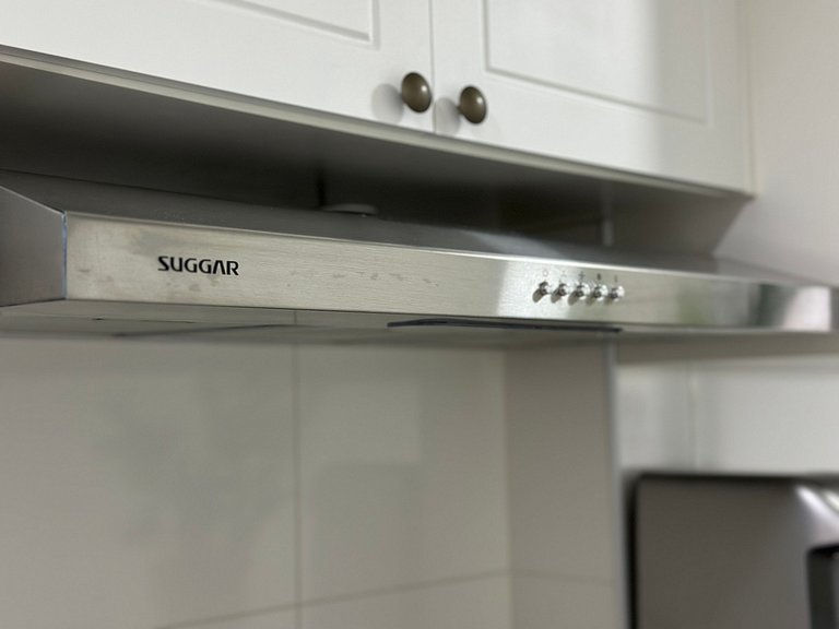 Conforto c/ Vista Mar: Apto com Ar e Garagem