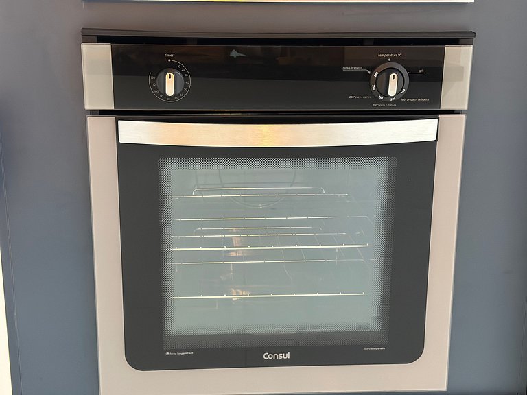 Espaçoso + Suíte + Ar + Garagem - Aviação!