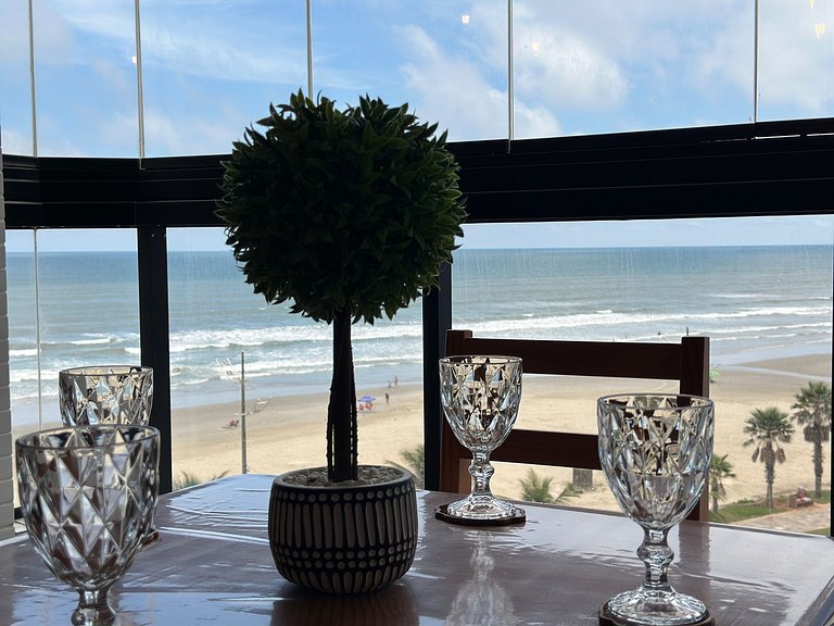Espaço perfeito, frente Mar!
