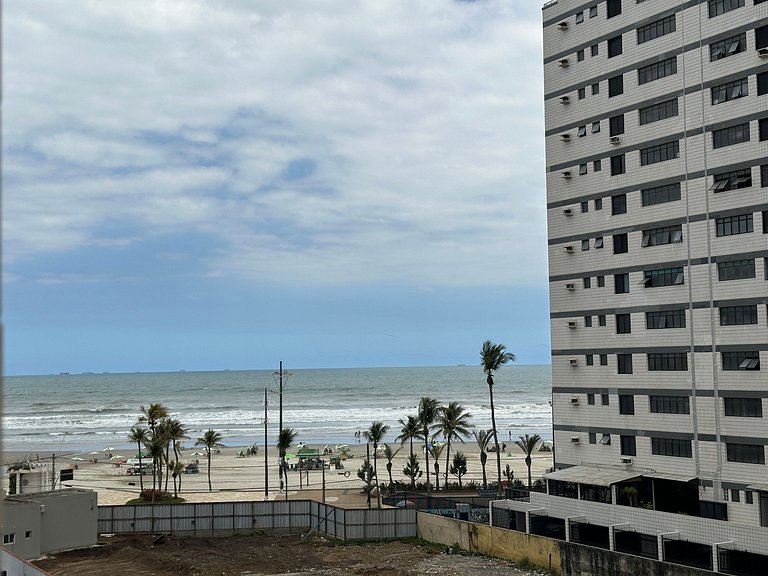 Tupi: praia a 1 min e muito conforto!