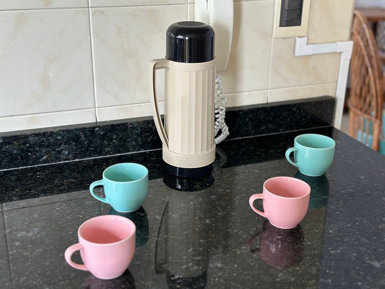 Apto Vista Mar na Tupi com 2 Quartos