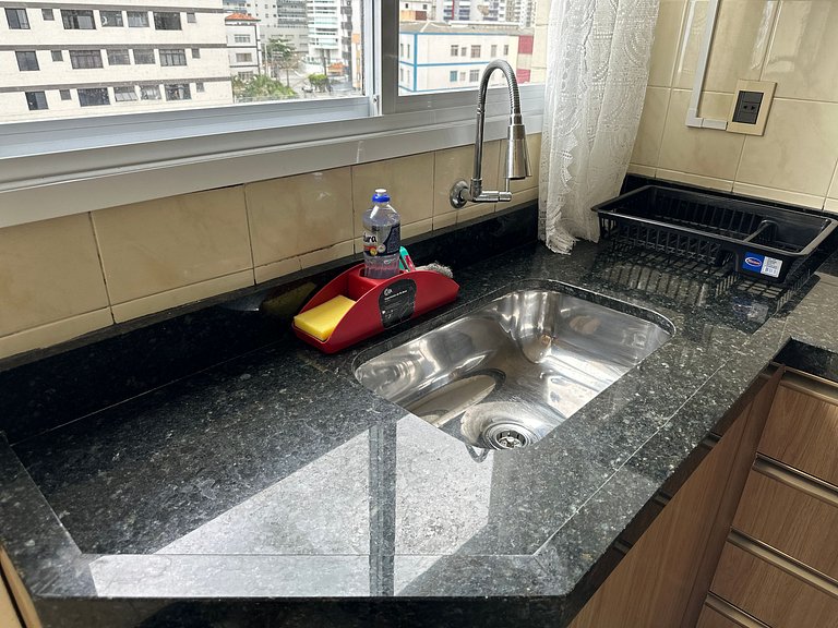 Tupi: praia a 1 min e muito conforto!