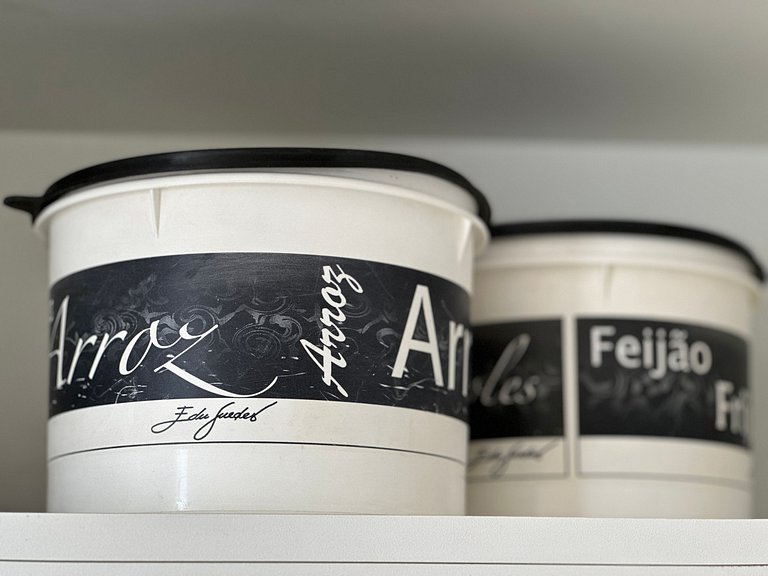 Apto Vista Mar na Tupi com 2 Quartos