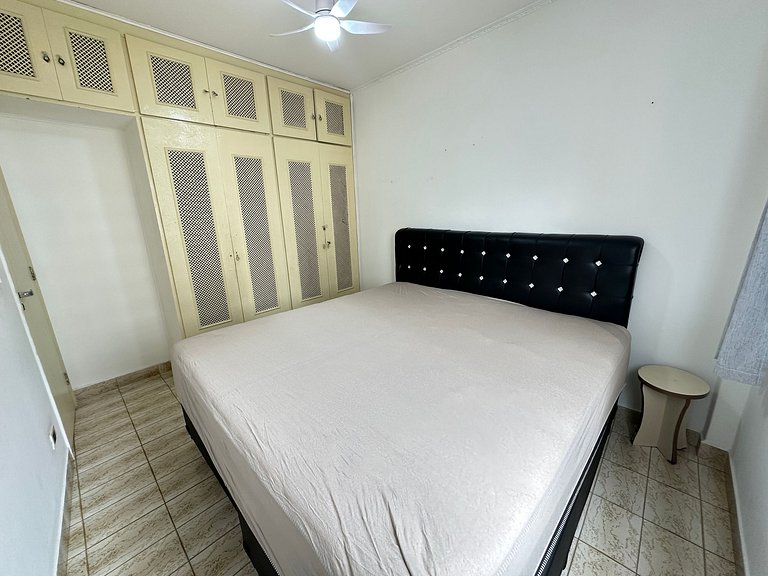 Apto Vista Mar na Tupi com 2 Quartos