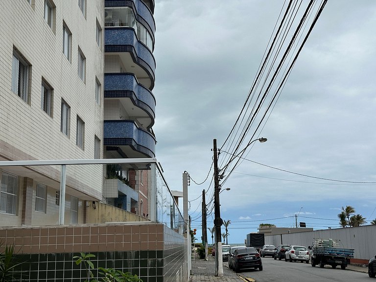 Apto Vista Mar na Tupi com 2 Quartos