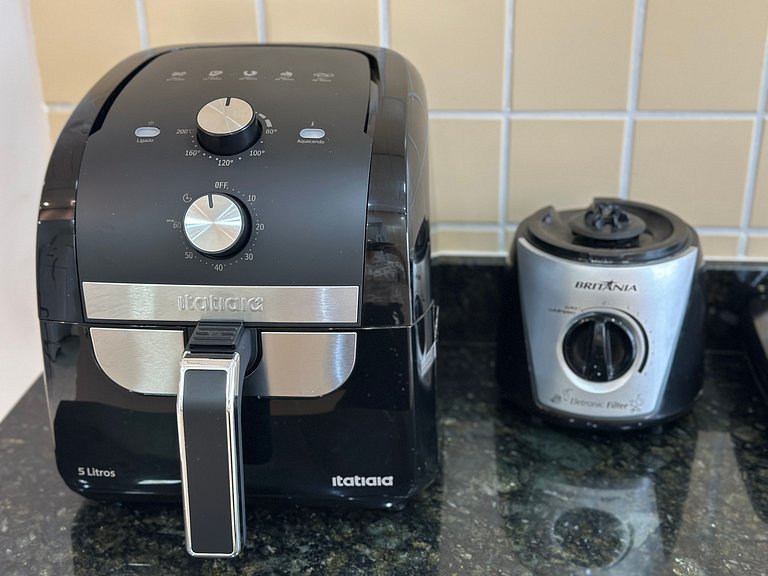 Apto Vista Mar no Maracanã com Wi-Fi e Garagem