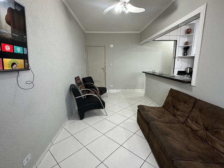 Apto Frente Mar Praia da Mirim com Vista e Wi-Fi