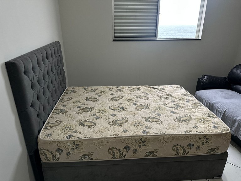 Apto Frente Mar Praia da Mirim com Vista e Wi-Fi