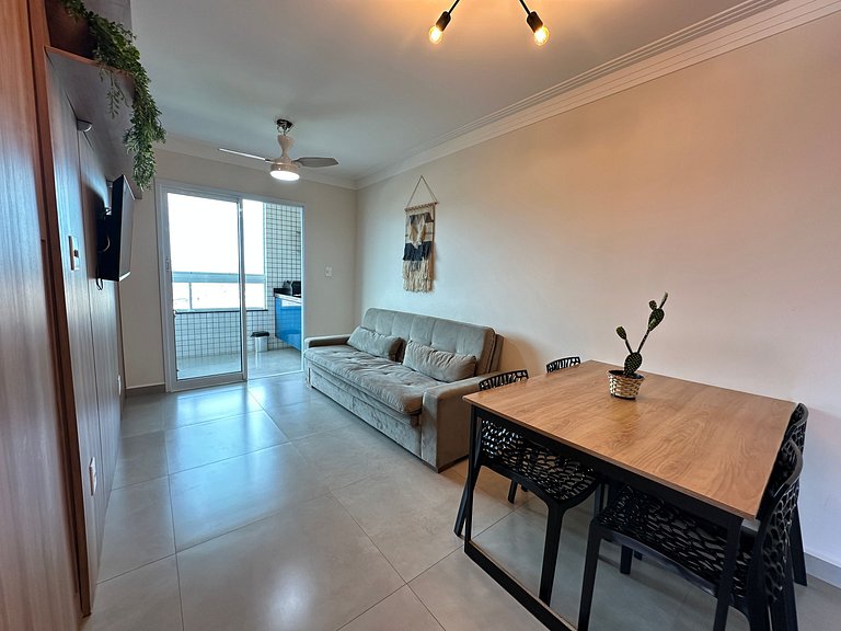 Churrasco com Vista para o Mar: Apto Moderno