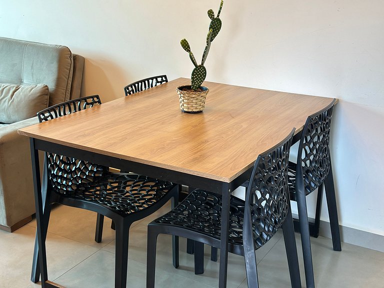 Churrasco com Vista para o Mar: Apto Moderno