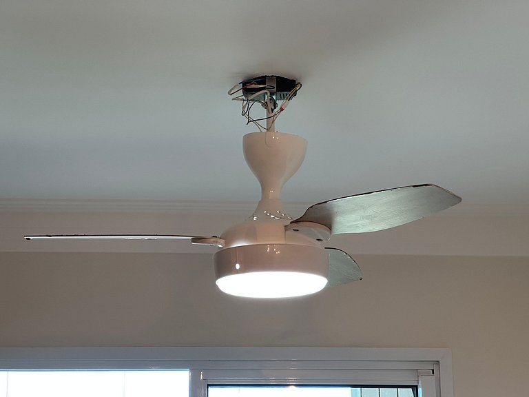 Churrasco com Vista para o Mar: Apto Moderno