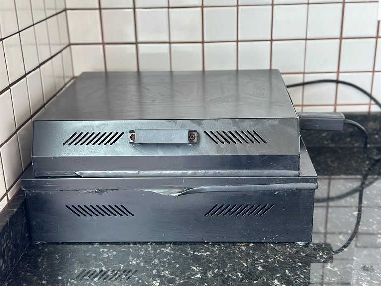 Churrasco com Vista para o Mar: Apto Moderno