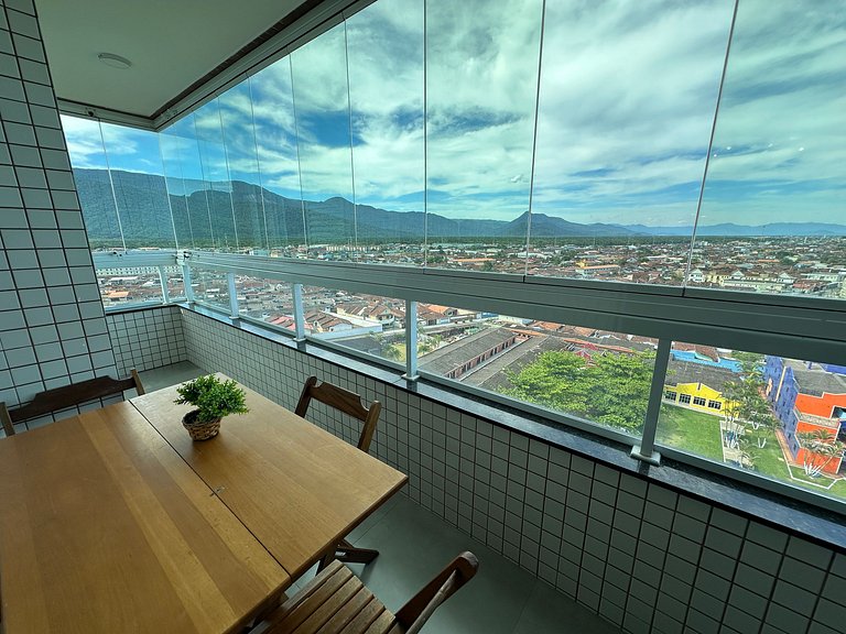 Churrasco com Vista para o Mar: Apto Moderno