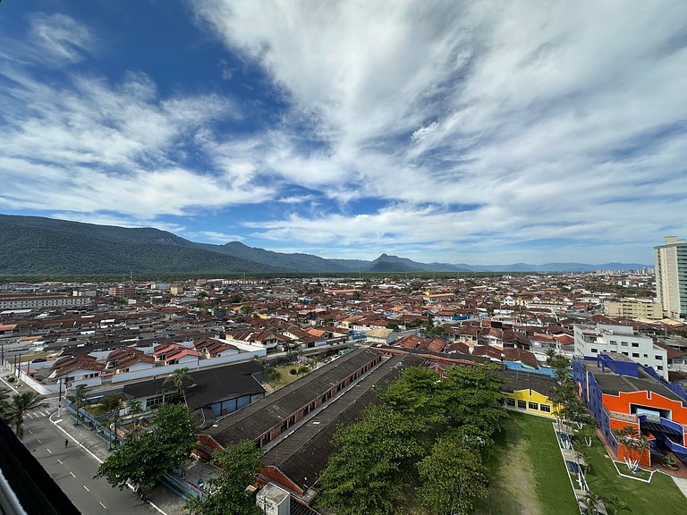 Apto Alto Padrão - Churrasqueira com Vista Mar