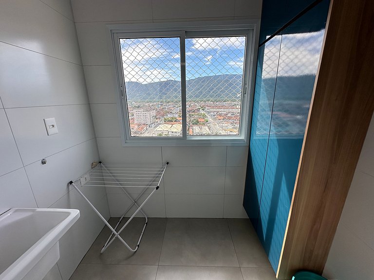 Apto Alto Padrão - Churrasqueira com Vista Mar