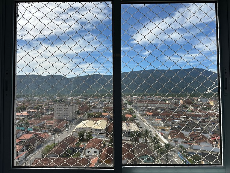 Apto Alto Padrão - Churrasqueira com Vista Mar