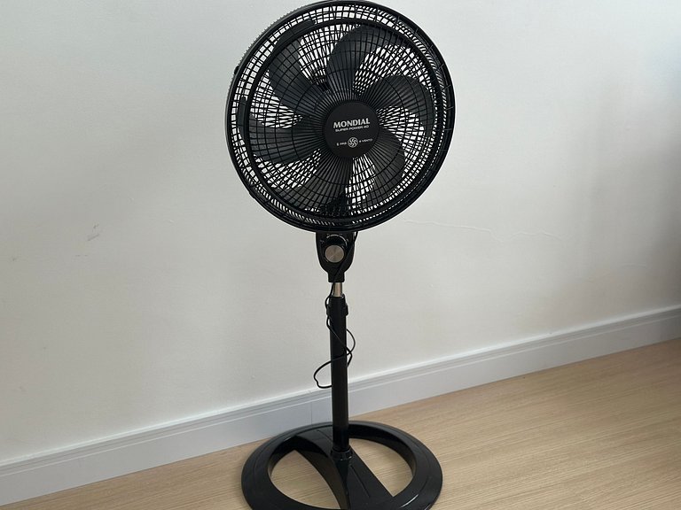 Apto decorado a 1 quadra da praia no Caiçara!