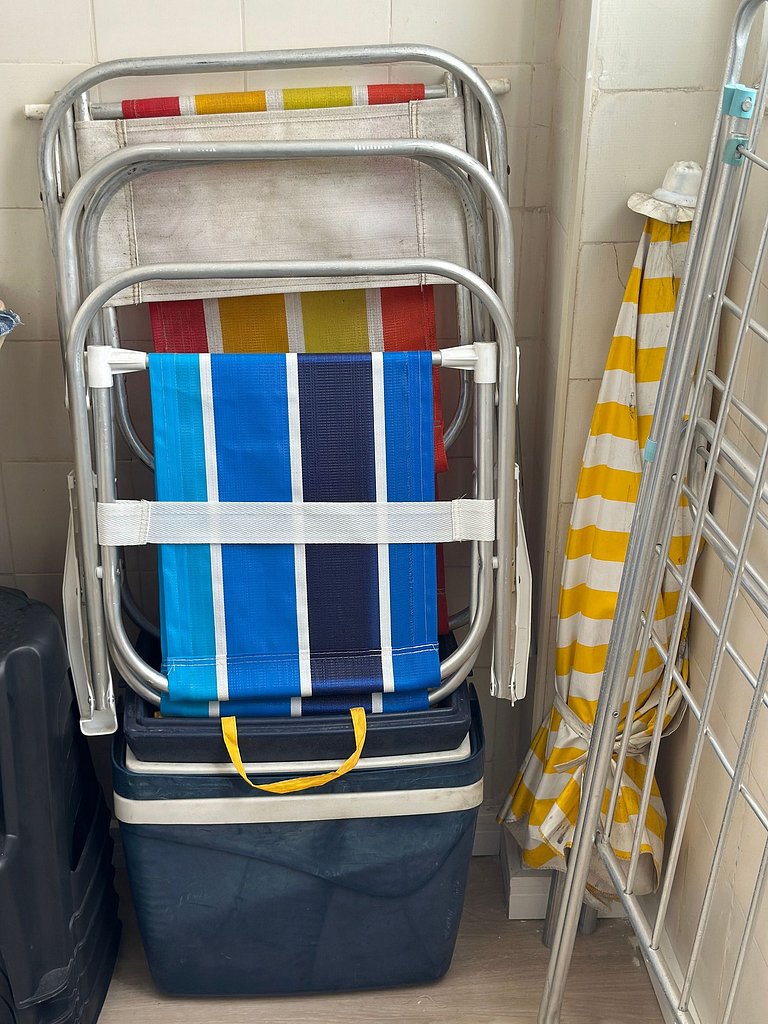 Apto decorado a 1 quadra da praia no Caiçara!