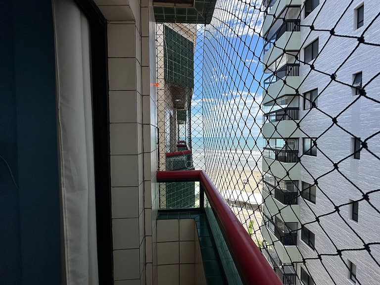 Pé na Areia! Apto Frente Mar no Caiçara!