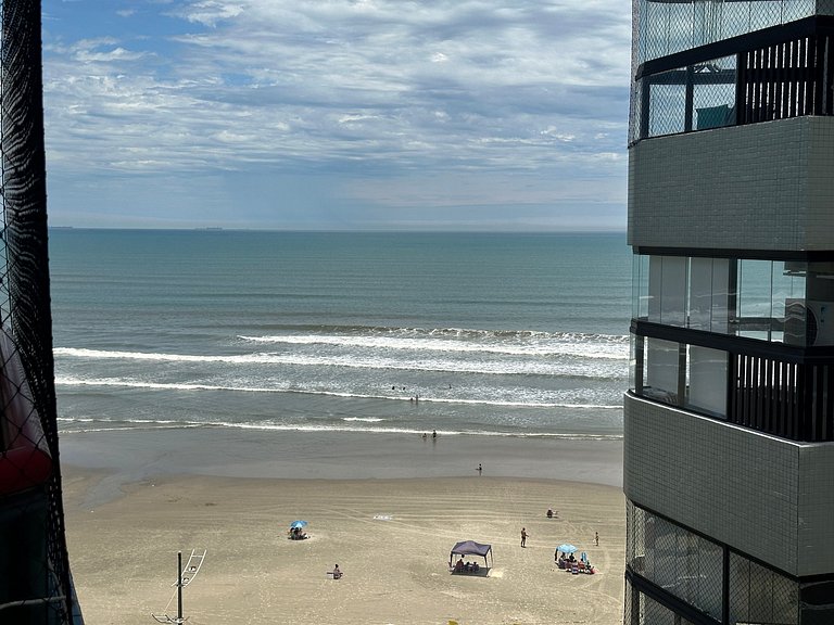 Pé na Areia! Apto Frente Mar no Caiçara!