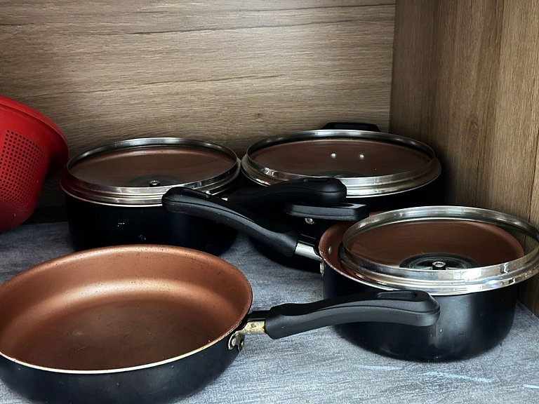 Apto Espaçoso a 300m da Praia da Aviação