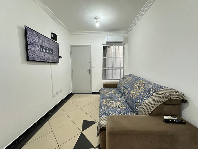 Apto com Ar, Wi-Fi e Enxoval a 5 min da Praia