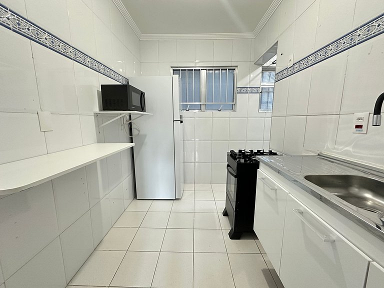 Apto com Ar, Wi-Fi e Enxoval a 5 min da Praia