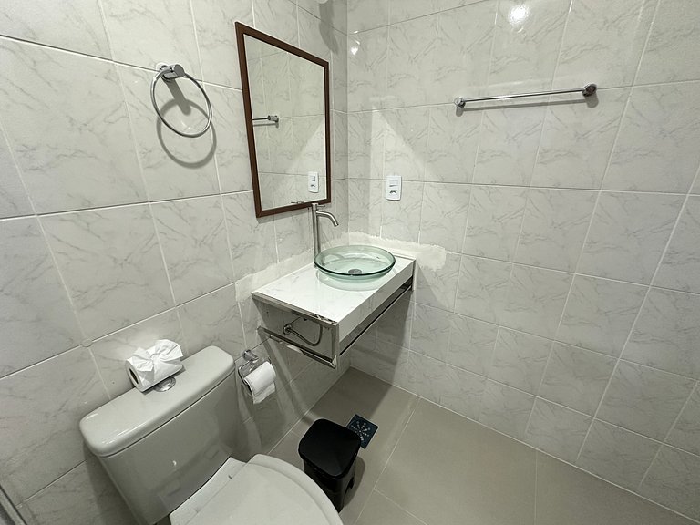 Apto com Ar, Wi-Fi e Enxoval a 5 min da Praia