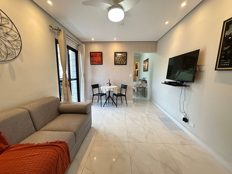 Apto na Guilhermina - Melhor Localização c/ Wi-Fi