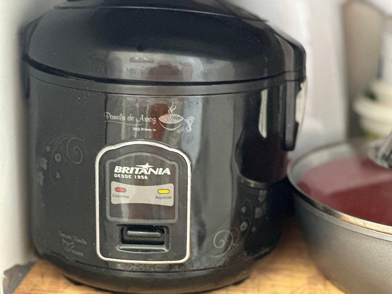 Apto na Guilhermina - Melhor Localização c/ Wi-Fi