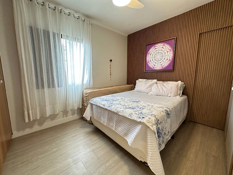 Apto na Guilhermina - Melhor Localização c/ Wi-Fi