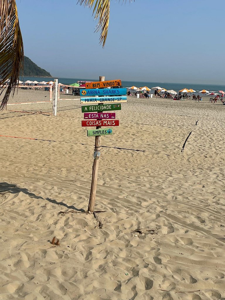 Apto com Wi-Fi a 1 quadra da praia no Forte