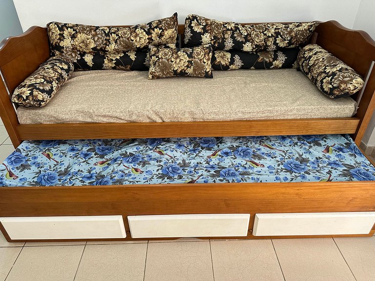 Vila Caiçara: Conforto, Wi-Fi e Cozinha Equipada