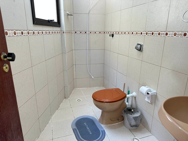 Vila Caiçara: Conforto, Wi-Fi e Cozinha Equipada