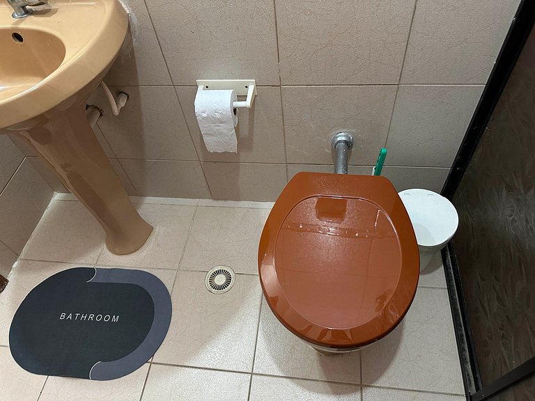 Vila Caiçara: Conforto, Wi-Fi e Cozinha Equipada