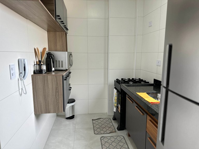 Litoral com Conforto: Vista Mar e Brisa Leve