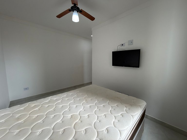 Litoral com Conforto: Vista Mar e Brisa Leve