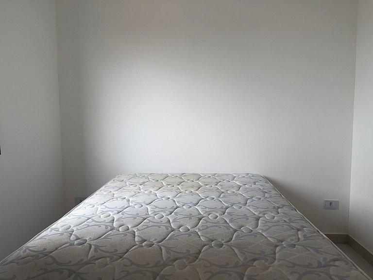 Litoral com Conforto: Vista Mar e Brisa Leve