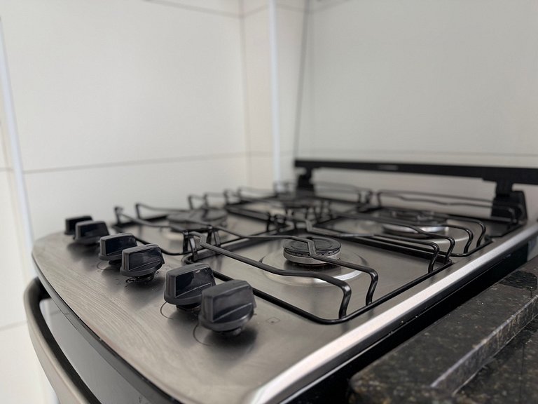 Litoral com Conforto: Vista Mar e Brisa Leve