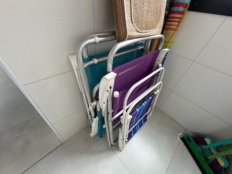 Litoral com Conforto: Vista Mar e Brisa Leve