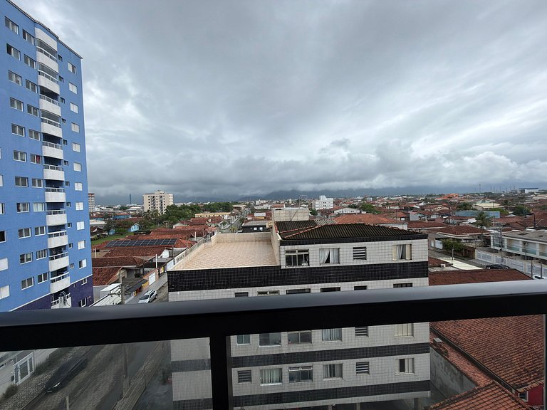 Litoral com Conforto: Vista Mar e Brisa Leve