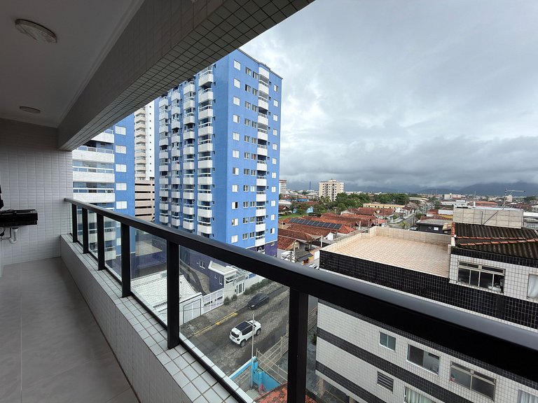 Litoral com Conforto: Vista Mar e Brisa Leve