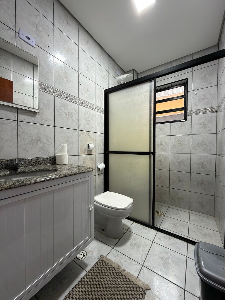 Refúgio na Aviação: Bilhar, Lazer e Conforto